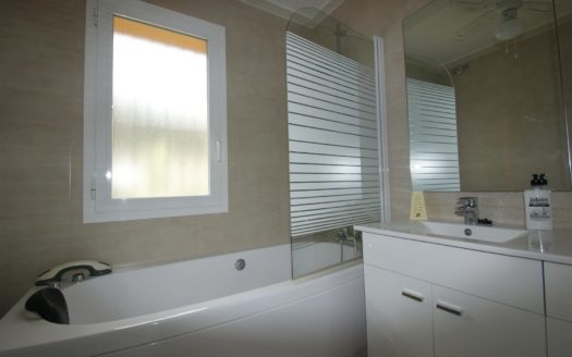 Apartamento de 2 dormitorios en Nueva Andalucia