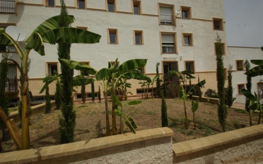 Apartamento de 2 dormitorios en Nueva Andalucia