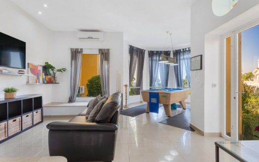 8 bedrooms Villa in El Rosario