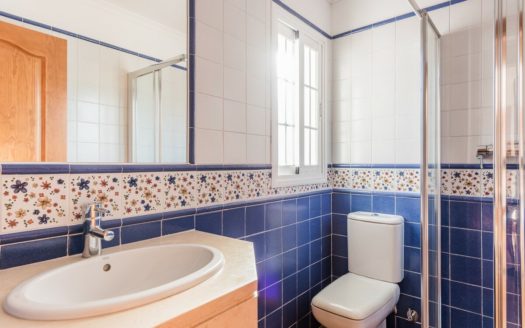 Villa de 7 dormitorios en  Benahavis