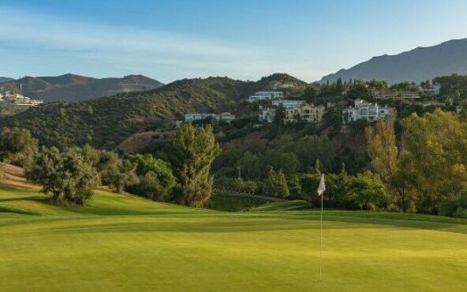 Apartamento de 3 dormitorios en La Quinta Golf