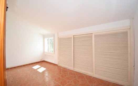 Villa de 3 dormitorios en Nueva Andalucia