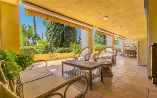 3 bedrooms Apartment in Bahia de Marbella