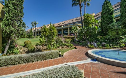 3 bedrooms Apartment in Bahia de Marbella