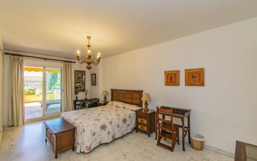 3 bedrooms Apartment in Bahia de Marbella