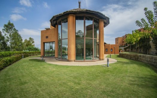 3 bedrooms Apartment in Benahavis