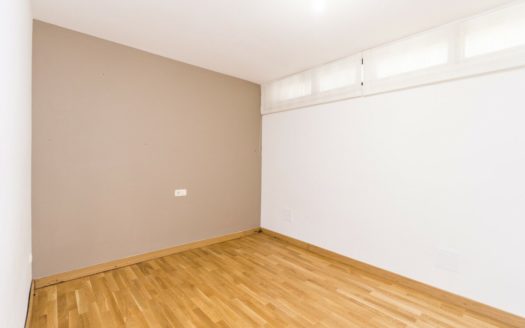 Villa de 7 dormitorios en Nueva Andalucia