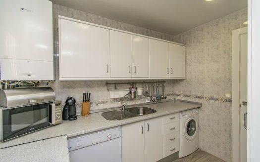 Villa de 4 dormitorios en Nueva Andalucia