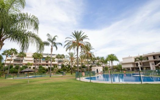 Apartamento de 2 dormitorios en Nueva Andalucia