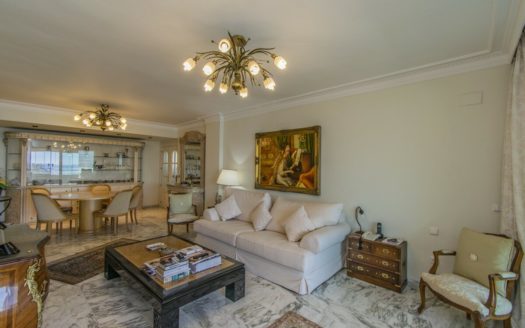 Apartamento de 3 dormitorios en Milla de Oro