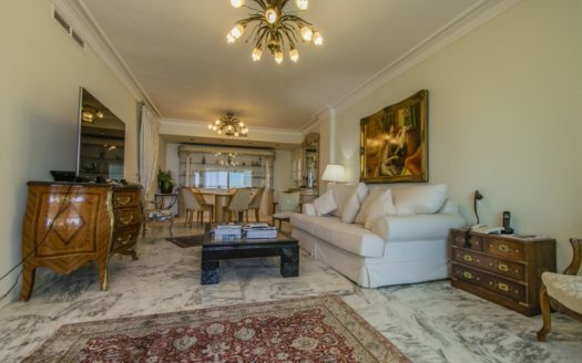 Apartamento de 3 dormitorios en Milla de Oro