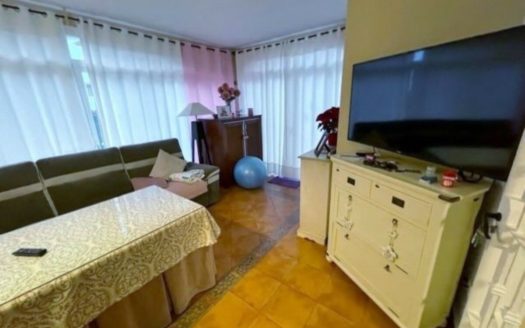 Apartamento de 2 dormitorios en Nueva Andalucia