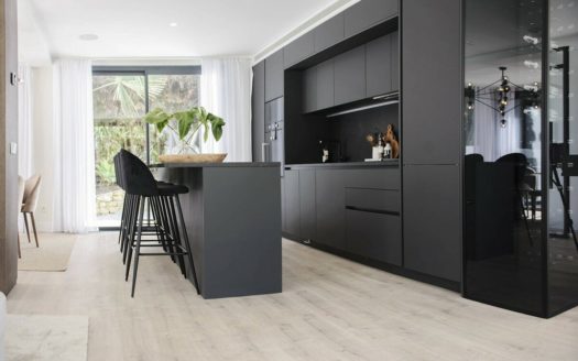 Villa de 4 dormitorios en Nueva Andalucia