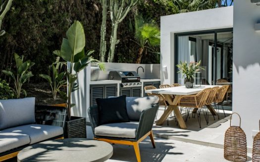 Villa de 4 dormitorios en Nueva Andalucia