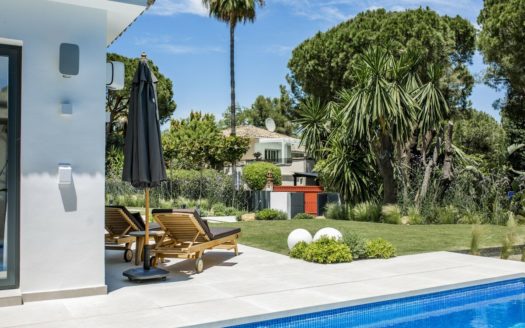 Villa de 4 dormitorios en Nueva Andalucia