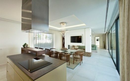 5 bedrooms Villa in Benahavis