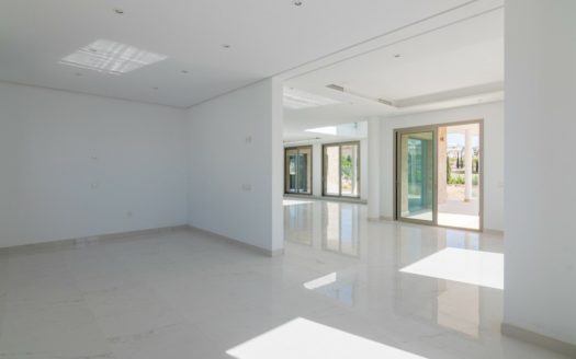 Villa de 4 dormitorios en Los Flamingos