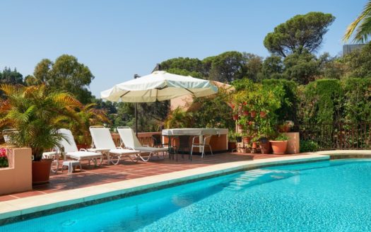 5 bedrooms Villa in Benahavis