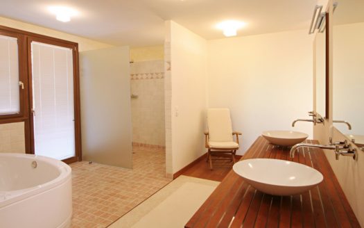 6 bedrooms Villa in Benahavis