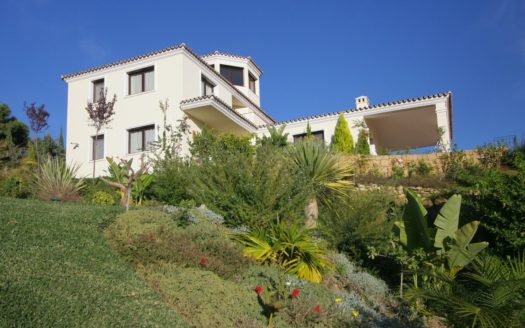 6 bedrooms Villa in Benahavis