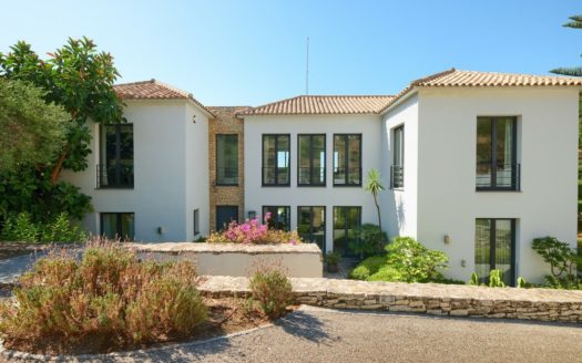 Villa de 4 dormitorios en Benahavis