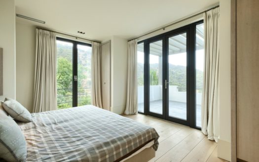 Villa de 4 dormitorios en Benahavis