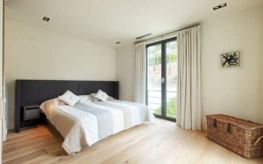 Villa de 4 dormitorios en Benahavis