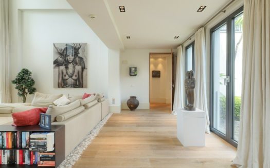 Villa de 4 dormitorios en Benahavis