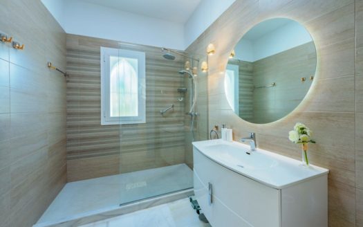 3 bedrooms Townhouse in Milla de Oro