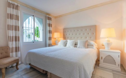 3 bedrooms Townhouse in Milla de Oro