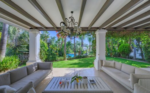 6 bedrooms Villa in Milla de Oro