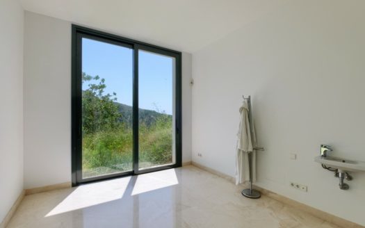 6 bedrooms Villa in Benahavis