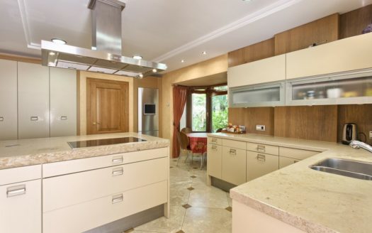 5 bedrooms Villa in Milla de Oro