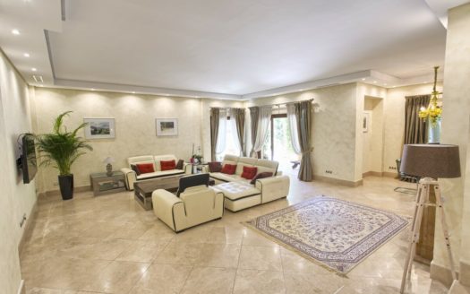 5 bedrooms Villa in Milla de Oro