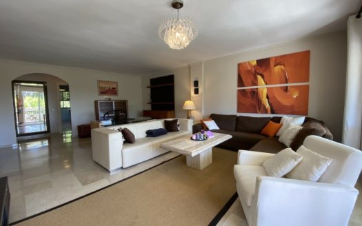 3 bedrooms Apartment in Nueva Andalucia