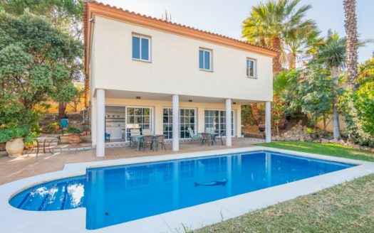 7 bedrooms Villa in Nueva Andalucia