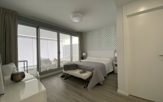 Apartamento de 3 dormitorios en Cancelada