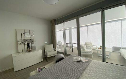 Apartamento de 3 dormitorios en Cancelada