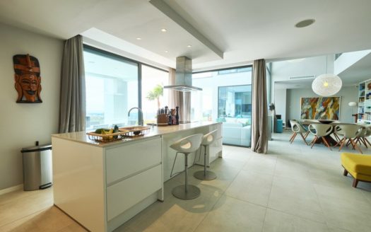 4 bedrooms Villa in Benahavis