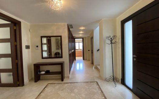 5 bedrooms Villa in Milla de Oro