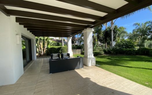 5 bedrooms Villa in Milla de Oro