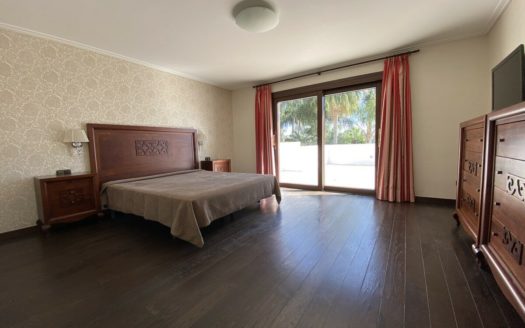 5 bedrooms Villa in Milla de Oro