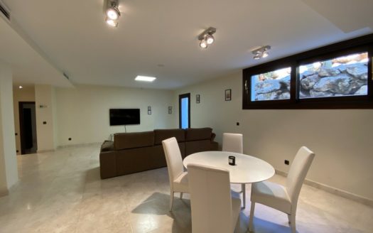 5 bedrooms Villa in Milla de Oro