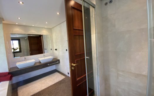 5 bedrooms Villa in Milla de Oro