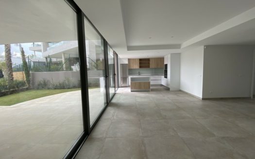 Apartamento de 3 dormitorios en Cancelada