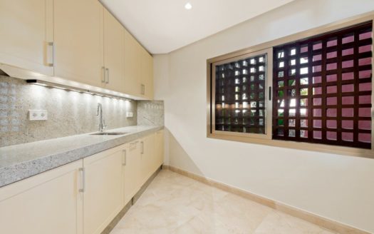 2 bedrooms Apartment in Bahia de Marbella