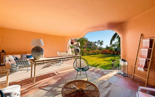 2 bedrooms Apartment in Bahia de Marbella