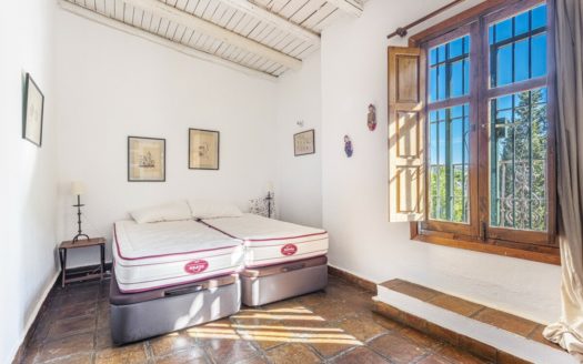 5 bedrooms Villa in Benahavis