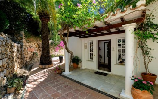 Villa de 3 dormitorios en Milla de Oro