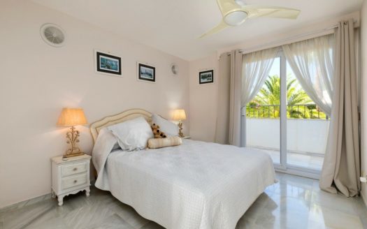 Villa de 3 dormitorios en Milla de Oro